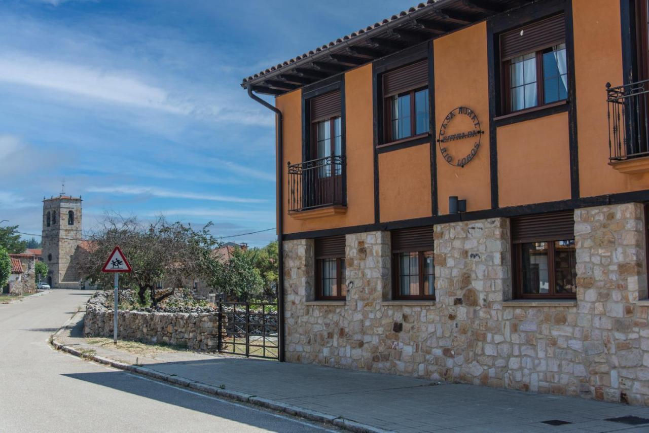 Entrada Rio Lobos Apartment